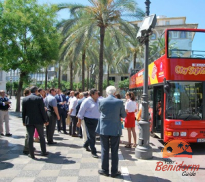 hop on hop off bus in benidorm